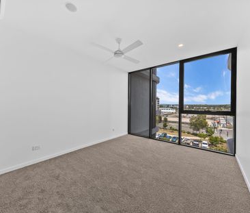 Brand New Bedroom Apartment with 7th Floor Hinterland Views - Photo 4