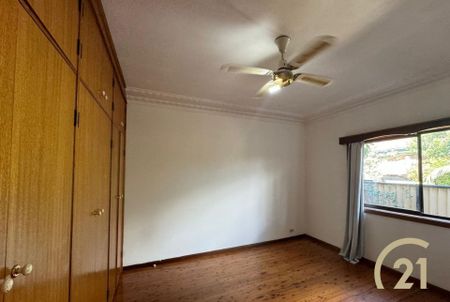 Three Bedroom Family Home &plus; Oversized Storage&excl; - Photo 4
