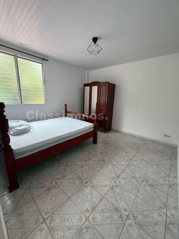 Location Appartement 5 pièces 145m² LE FRANCOIS 97240 - Photo 2