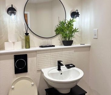 5 bedroom semi-detached house to rent - Photo 6