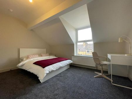 3 bedroom private hall to rent - Photo 5