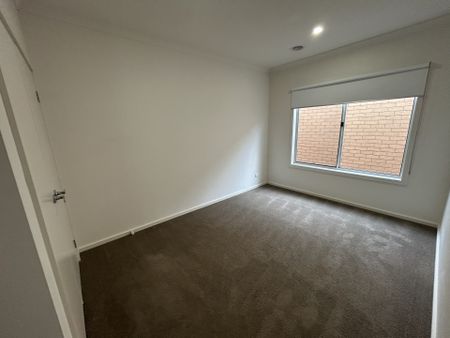 26 Rejoice Street, Tarneit VIC, Belconnen - Photo 4