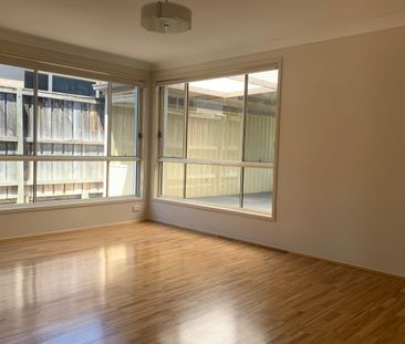 Bright, Spacious & Ready to move in! - Photo 1