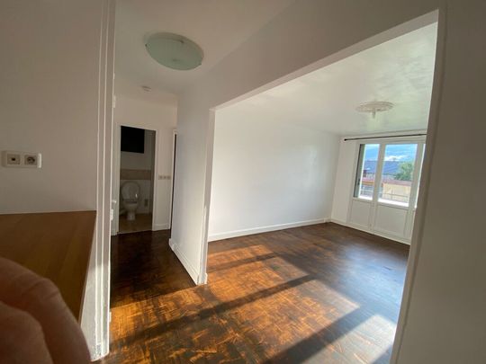 Location Appartement 4 pièces 66m² BOIS D ARCY 78390 - Photo 1