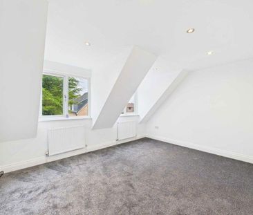 2 bedroom semi-detached house to rent - Photo 5