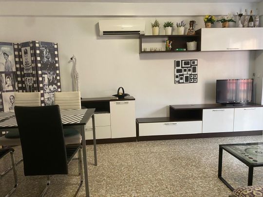 TOURIST RENTAL FLAT - Photo 1