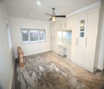 Kingsway, Cheadle - Photo 6