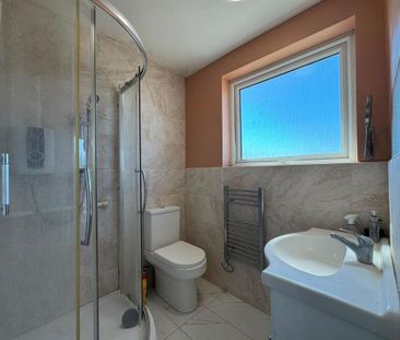 3 bedroom semi-detached house to rent - Photo 6