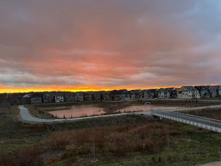 For Lease - 3210 Crystal Drive, Oakville, Ontario - Photo 3