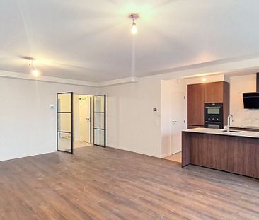 Appartement te huur in Eeklo voor € 1.100 met 2 slaapkamers - Foto 1