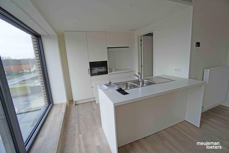 Recent gerenoveerd appartement met terras - Foto 4