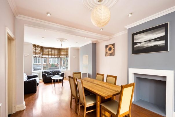 3 bedroom terraced house to rent - Photo 1