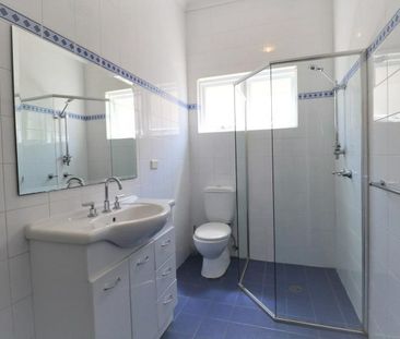 2/9 Queen Street, Ashfield NSW 2131 - House For Rent | Domain - Photo 4
