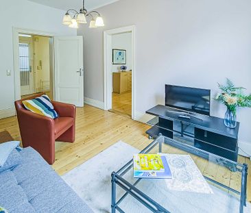 City-Residence: Nette 2-Zimmer-Altbau-Wohnung in ruhiger Lage von B... - Photo 4