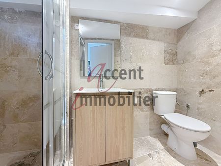 Studio neuf de 25m² Mollégès Centre, - Photo 3