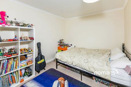 Bruce Road, Woodley, Reading, RG5 - Photo 4