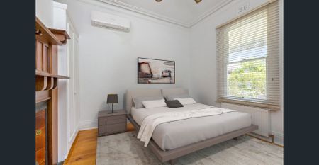 Charming Freestanding Victorian - Photo 4