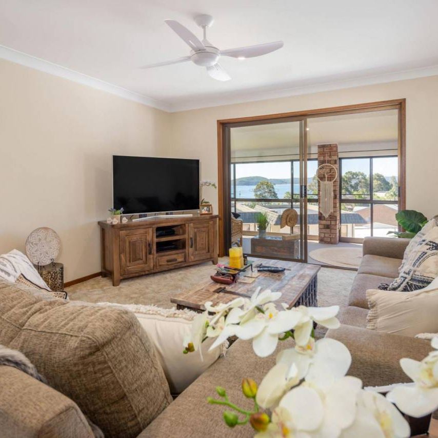 Panoramic water Views - Photo 1