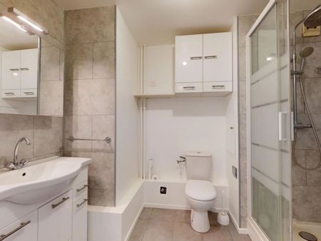 Location Appartement 2 pièces 55 m2 à Champs-sur-Marne - Photo 5