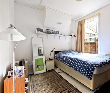 4 Bed Terraced House, Clifden Road, E5 - Photo 4