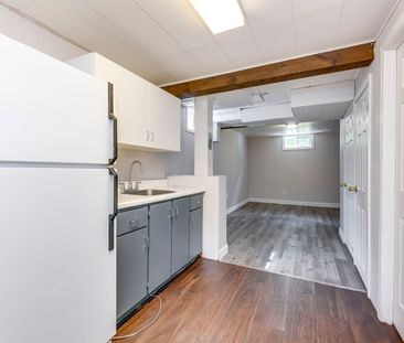 For Lease - 59 Mccraney Street, Oakville, Ontario - Photo 3