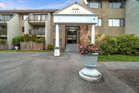 Carlton Park Gardens Apartments - 1 Bedroom - Photo 5