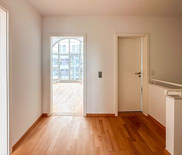Traumhafte Maisonette-Wohnung mit 2 Balkonen und 2 Terrassen in zentraler Lage von Köln-Deutz - Foto 3