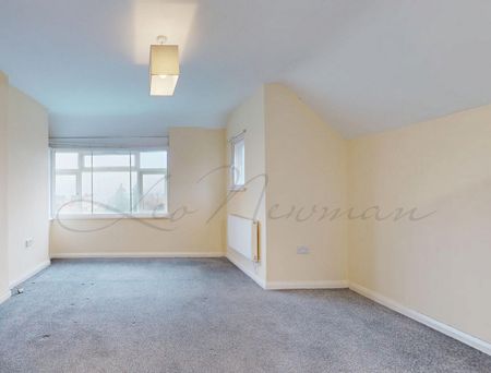 Wakemans Hill Avenue, London, NW9 - Photo 2