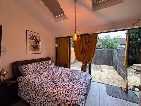 1 Bed Flat, Sandfield Road, CR7 - Photo 3