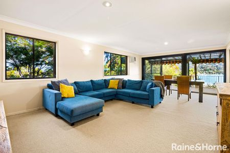 Pittwater Lifestyle - Sparkling Views! - Photo 2