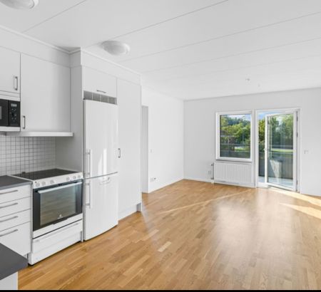 Odensalavägen, Märsta - Photo 2