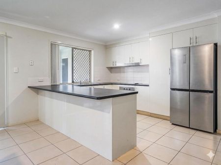 49 Harold Reinhardt Drive, Redbank Plains - Photo 5