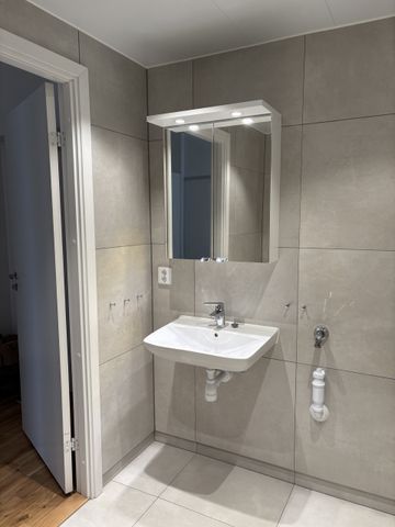 Vattenpussgränd, Upplands Väsby - Photo 2