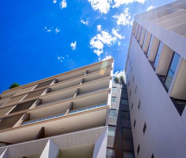 Penthouse Perfection in Prime Burwood Location! - Photo 1