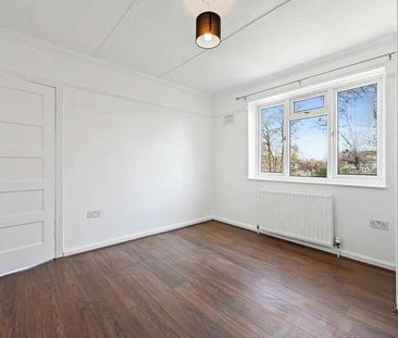 Stiven Crescent, Harrow, HA2 - Photo 2