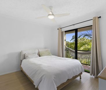 Partially Furnished 1-Bedroom Apartment in Prime Location with Reso... - Photo 3