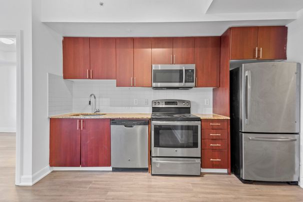 For Lease - 7167 Yonge Street Unit# 1011, Markham, Ontario - Photo 1