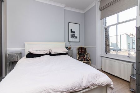 1 Bed Flat, Ladbroke Grove, W10 - Photo 3