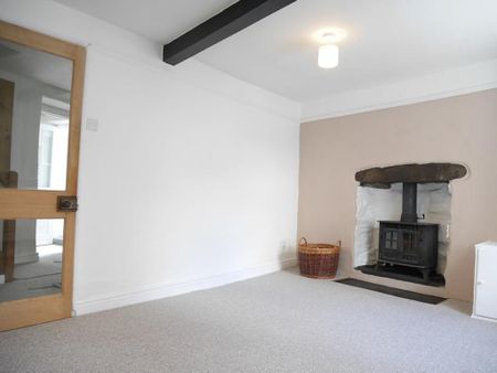 3 bedroom terraced house to rent - Photo 2