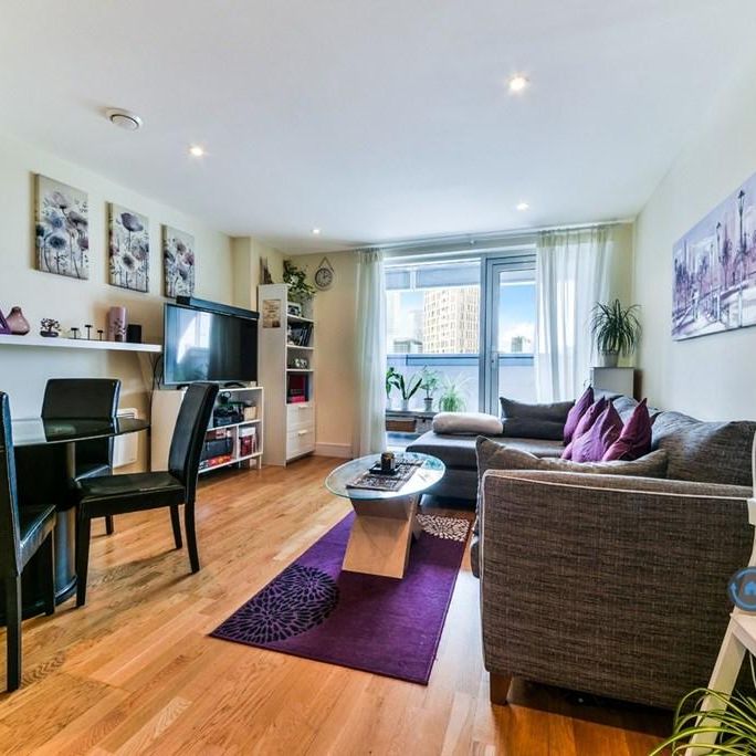 1 bedroom flat to rent - Photo 1