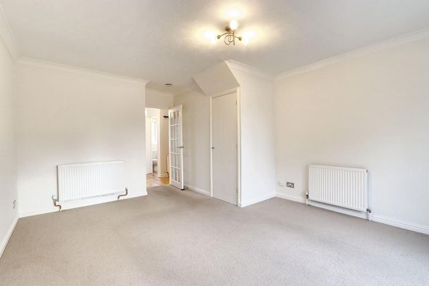 2 bedroom semi-detached house to rent - Photo 1
