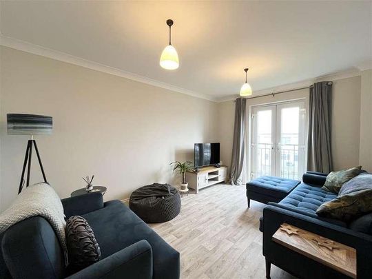 Pentire Avenue, Newquay, TR7 - Photo 1