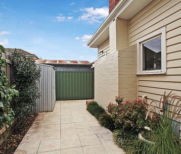 42 Leander Street - Photo 2