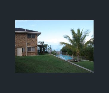 Coastal Comfort in a Quiet Cul-de-Sac - Photo 4