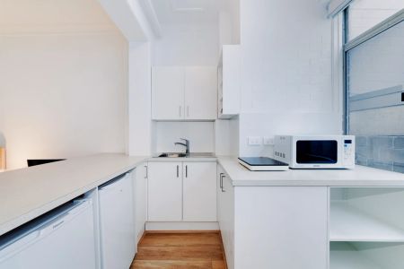 1Bedrooms, 1Bathrooms - Photo 5