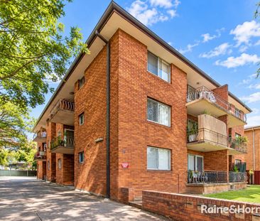 Conveniently Located 2-Bedroom Apartment in the Heart of Harris Park - Photo 5
