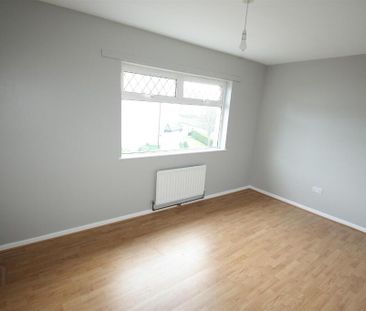 70 St Patricks Road, Raholp, Downpatrick, BT30 7JJ - Photo 4