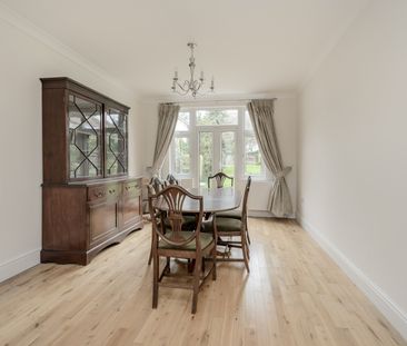 Walmington Fold, West Finchley, London, N12 - Photo 3