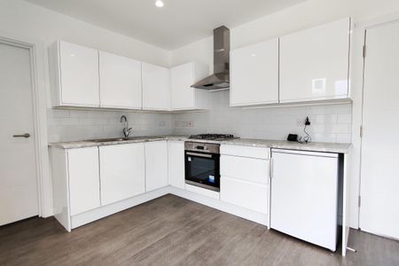 Leopold Road - Photo 4