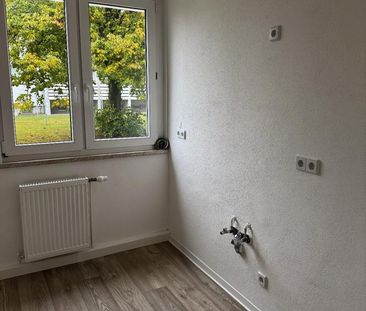 Moderne 3- Raumwohnung mit toller Aussicht und Balkon - Photo 1